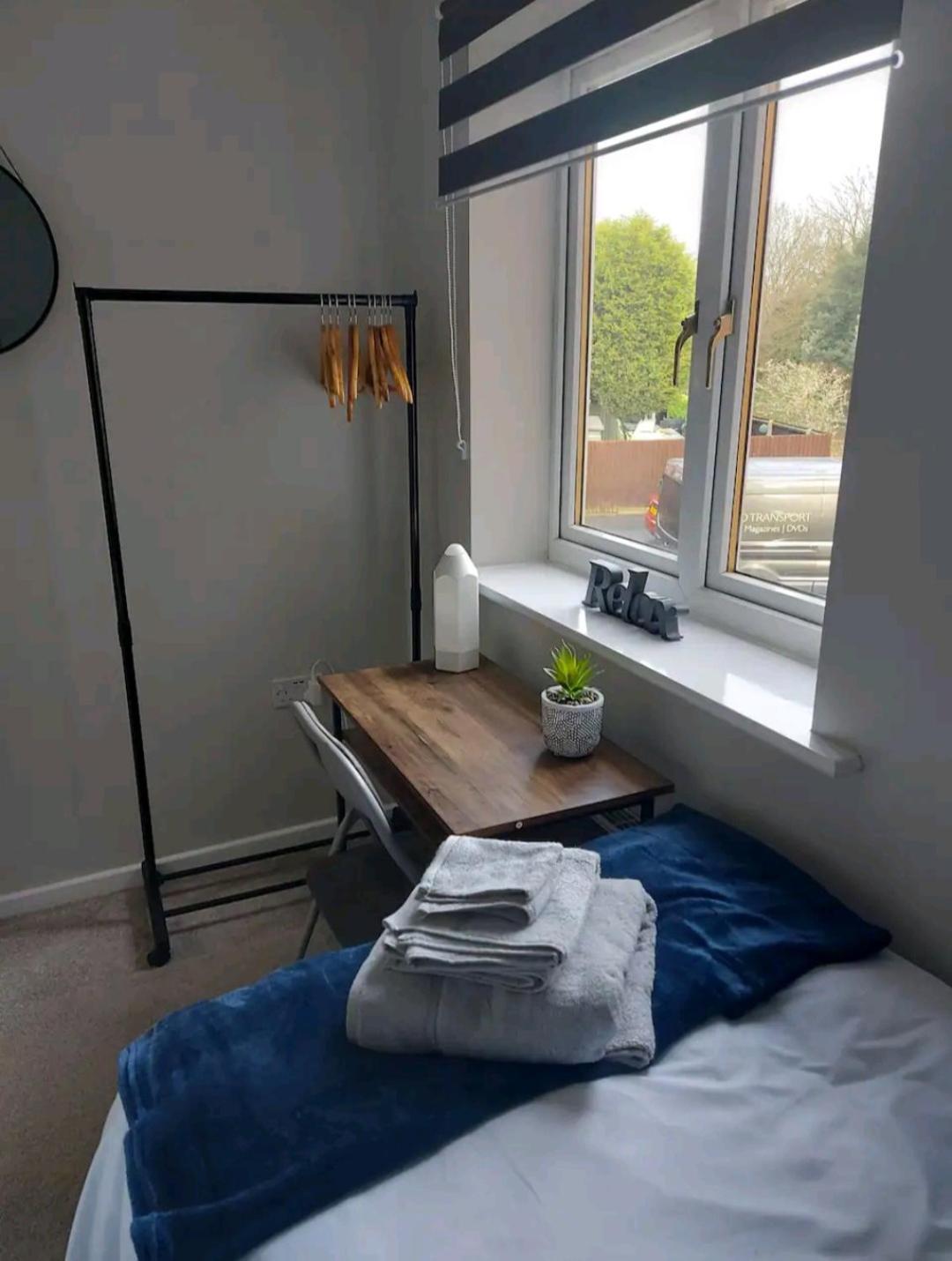 Exhall 2 Bedroom Apartment מראה חיצוני תמונה